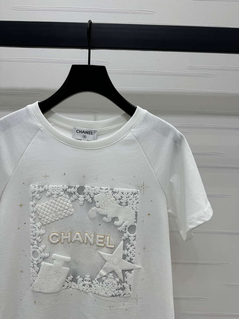 Chanel Women's Fashion Cotton T-shirt C81025