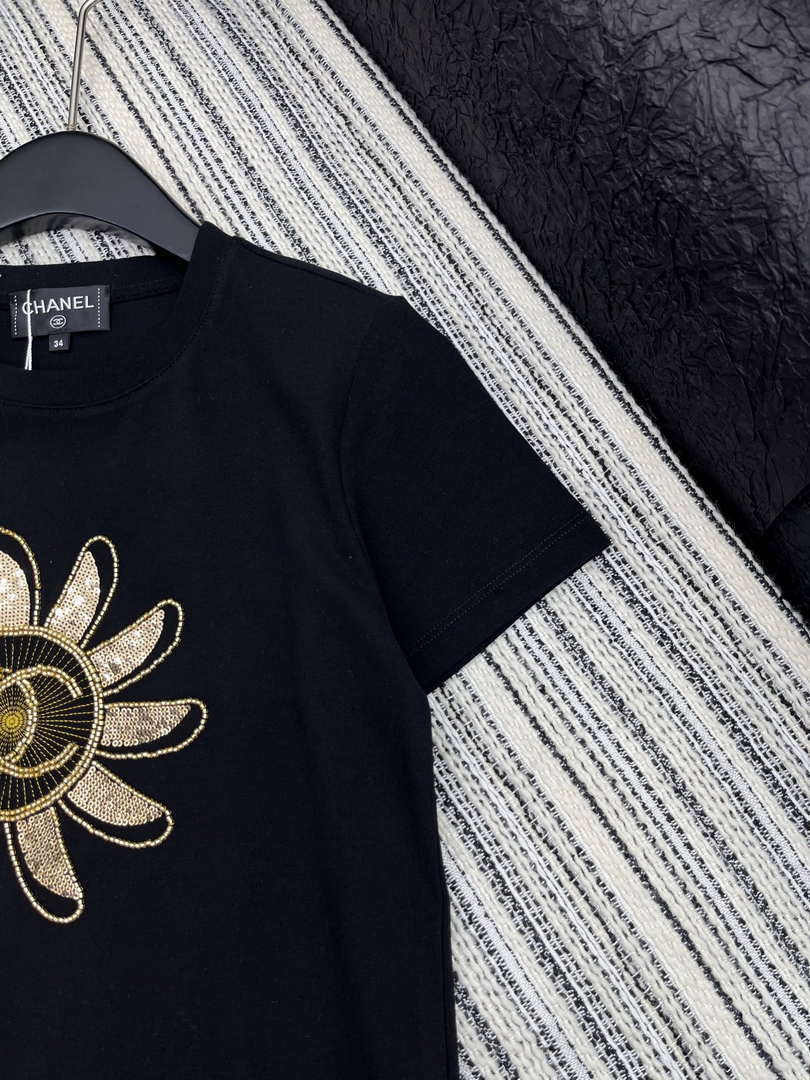 Chanel Women's Fashion Cotton T-shirt C81026