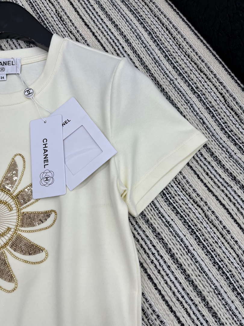 Chanel Women's Fashion Cotton T-shirt C81026