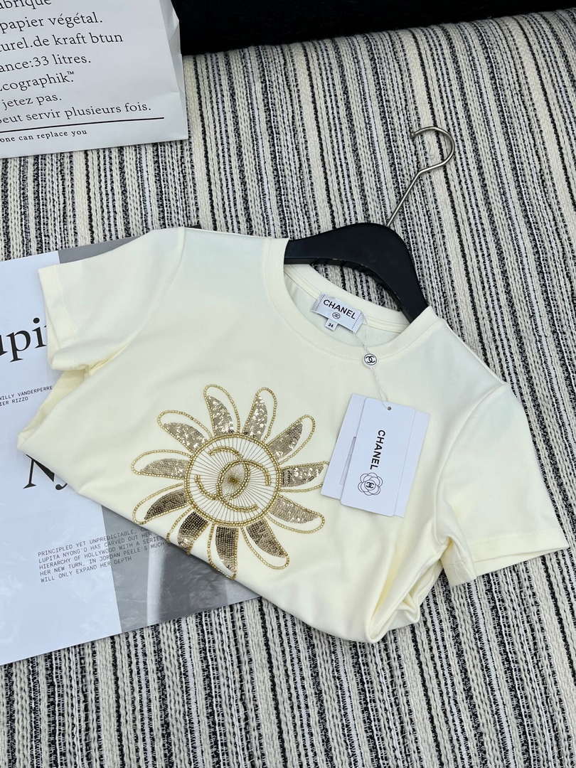 Chanel Women's Fashion Cotton T-shirt C81026