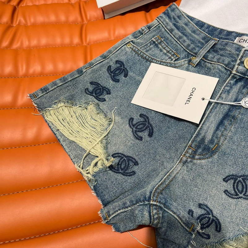 Chanel Women's Fashion Denim shorts C58800