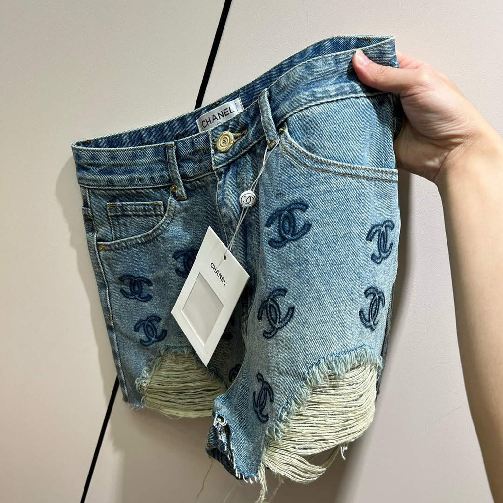 Chanel Women's Fashion Denim shorts C58800