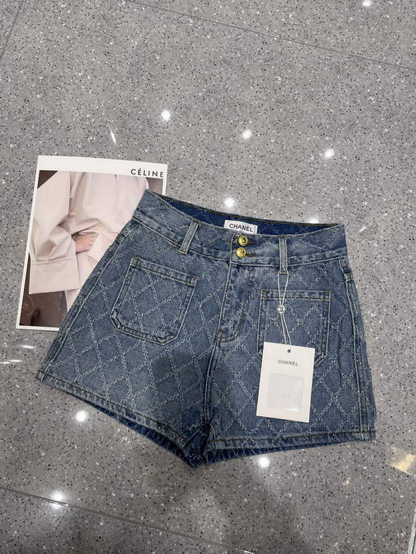 Chanel Women's Fashion Denim shorts C58802