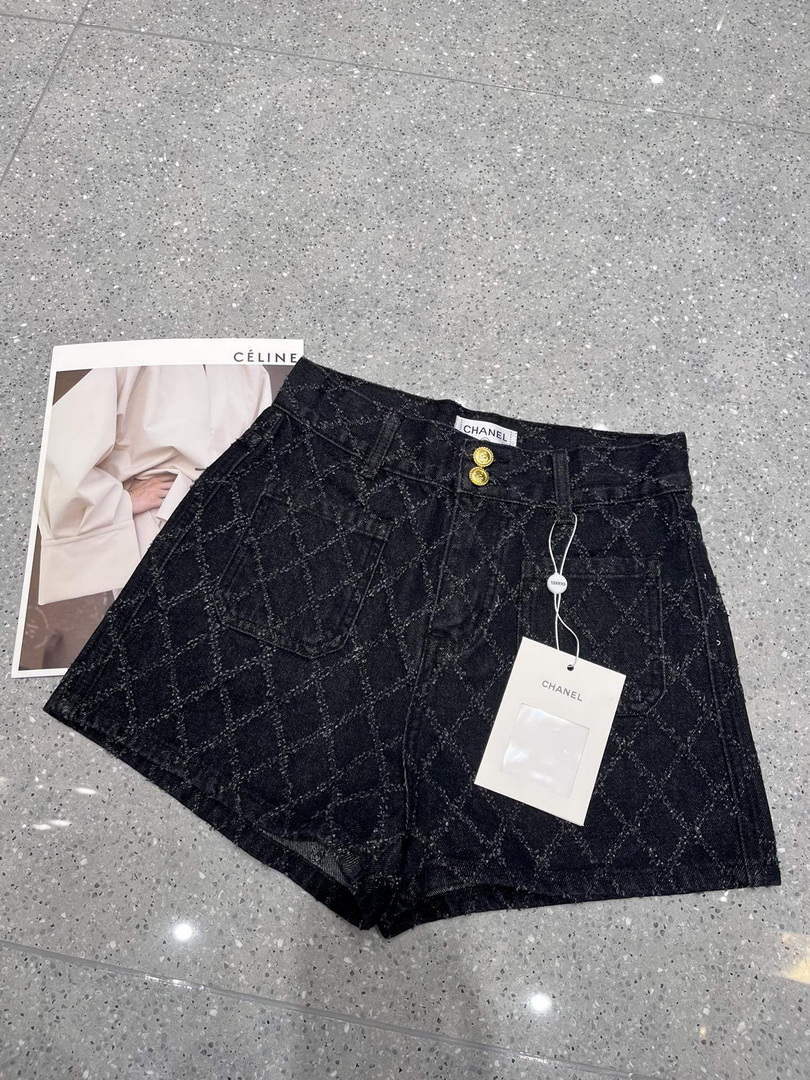 Chanel Women's Fashion Denim shorts C58803