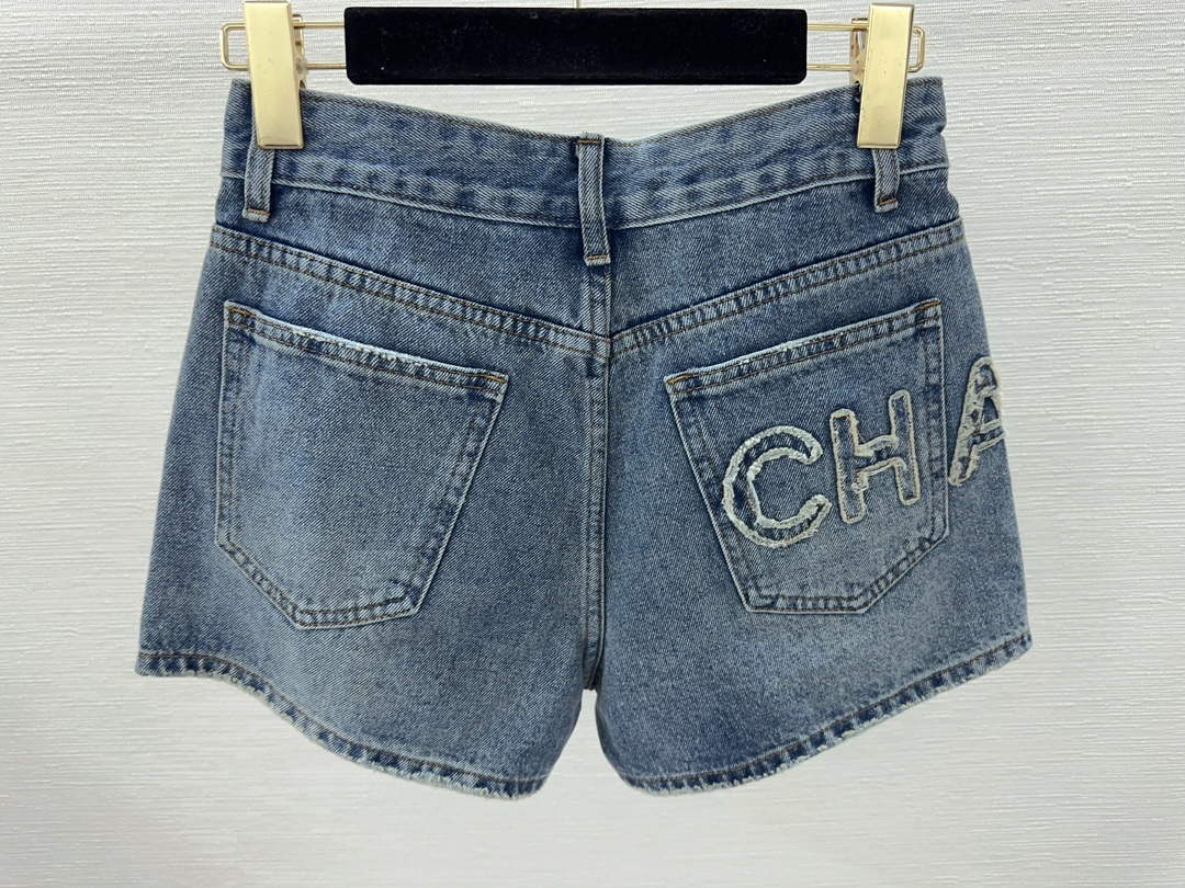 Chanel Women's Fashion Denim shorts C58804