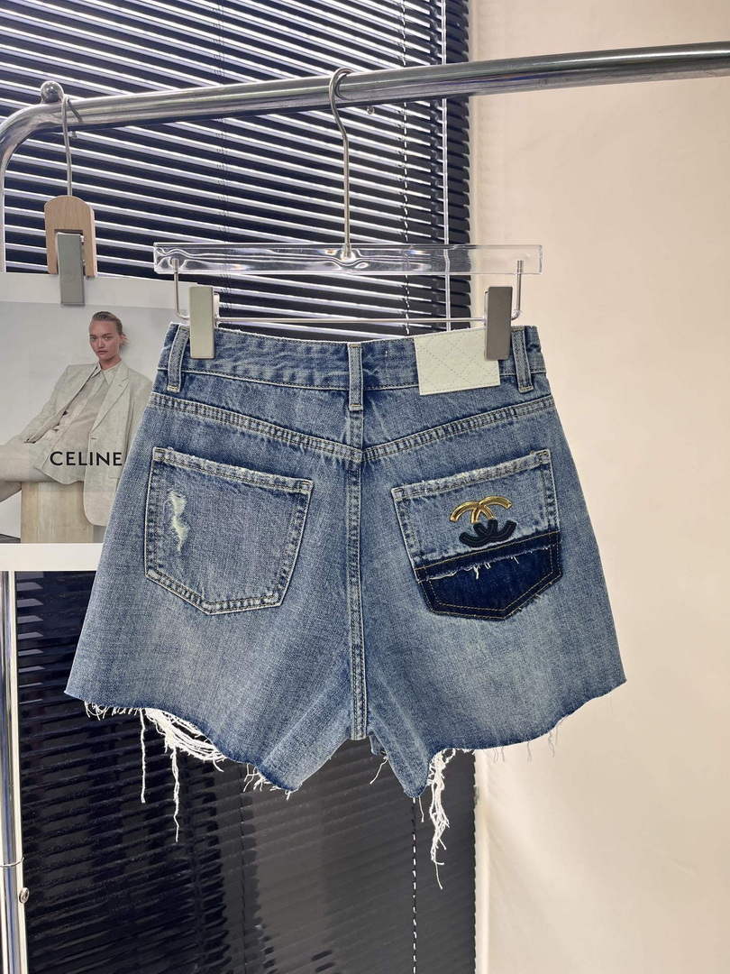 Chanel Women's Fashion Denim shorts C58805
