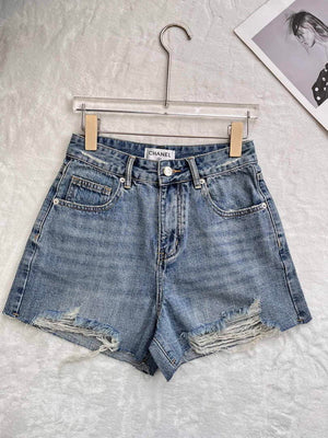 Chanel Women's Fashion Denim shorts C58805 - S - View 3