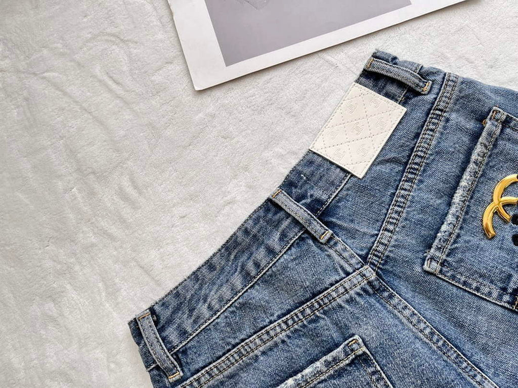 Chanel Women's Fashion Denim shorts C58805