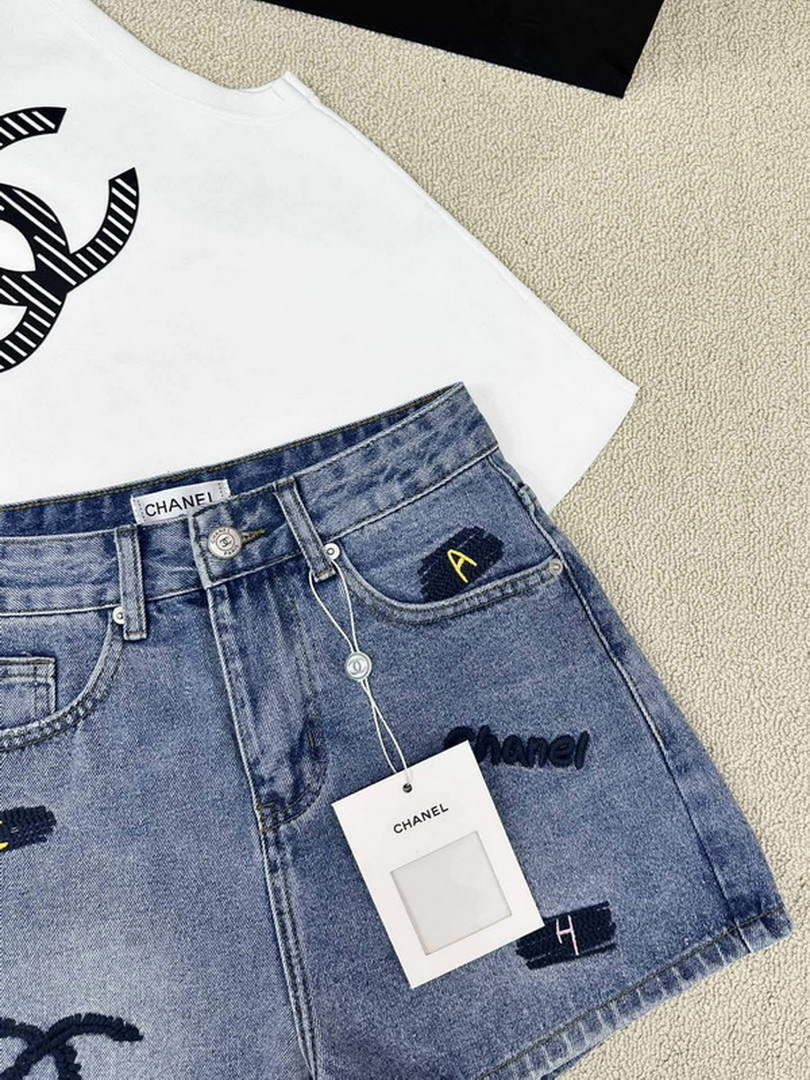 Chanel Women's Fashion Denim shorts C58806