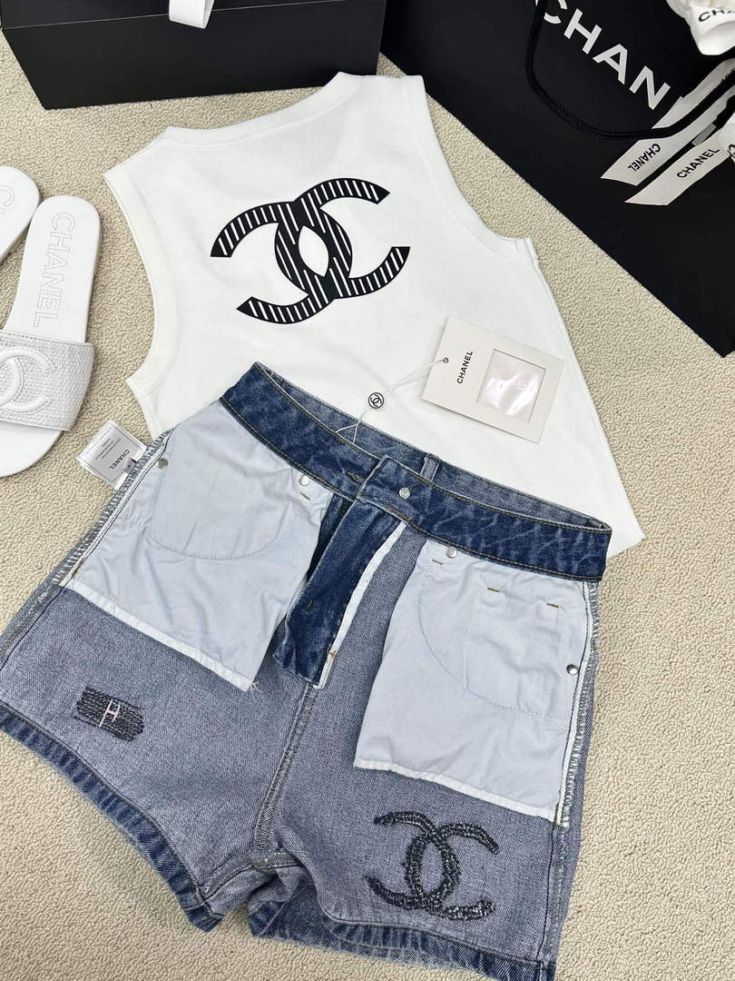 Chanel Women's Fashion Denim shorts C58806