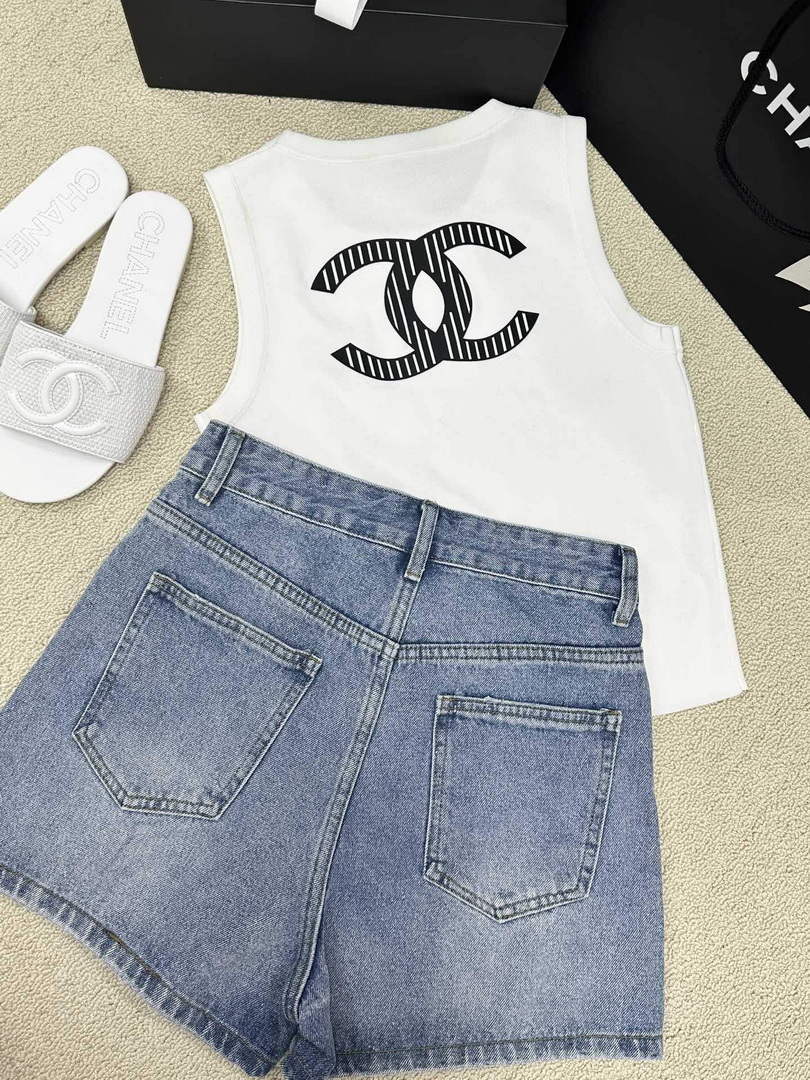 Chanel Women's Fashion Denim shorts C58806