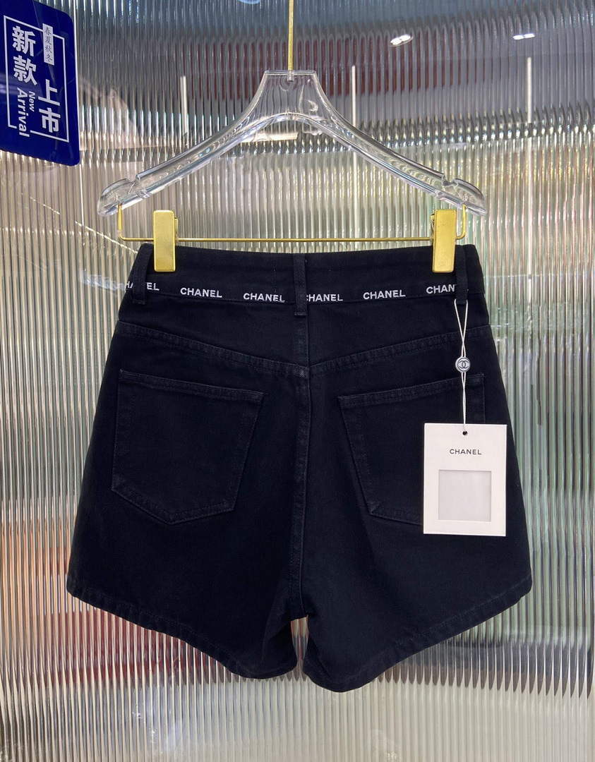 Chanel Women's Fashion Denim shorts C58809