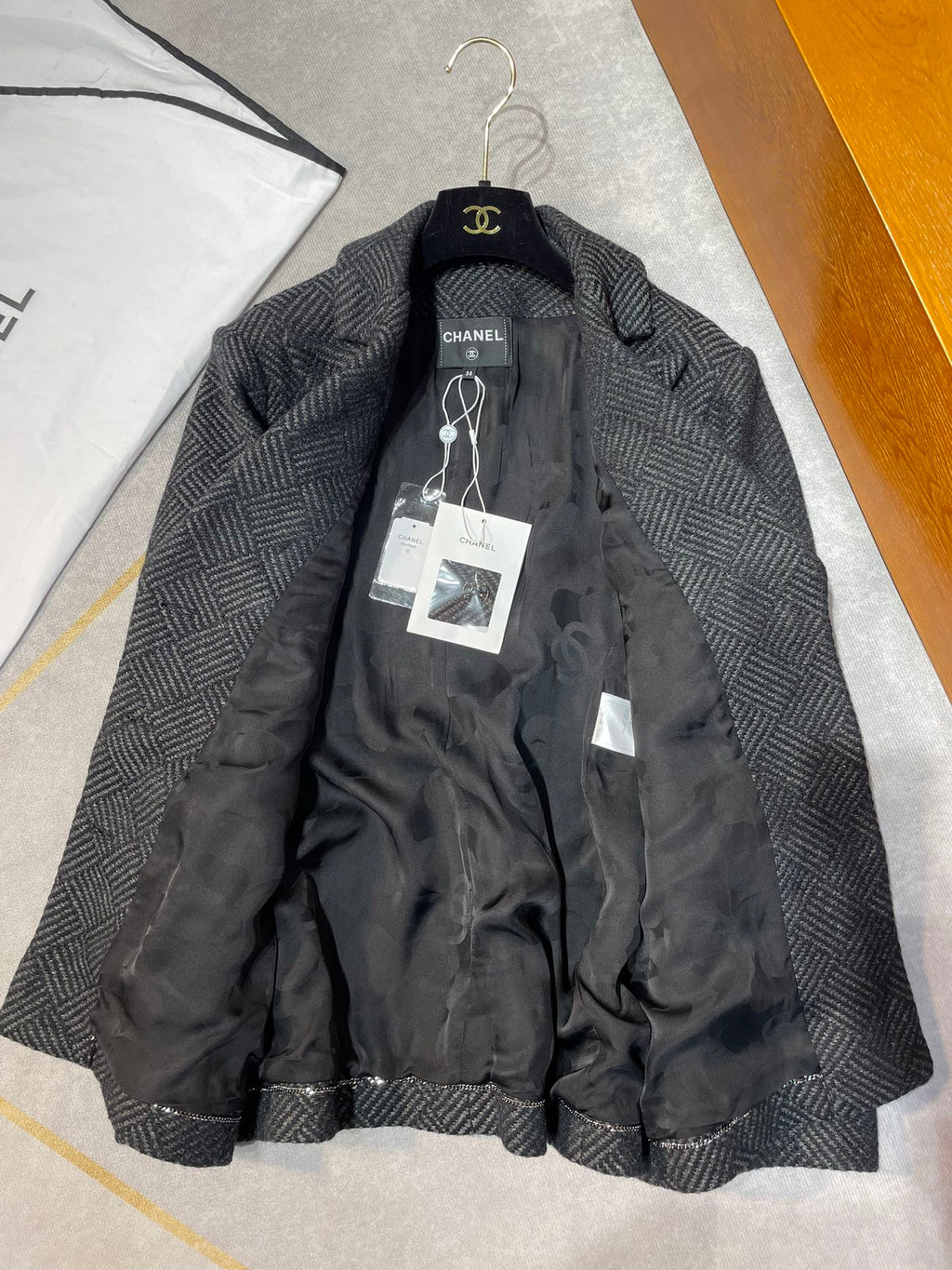 Chanel Women's P78191 Fashion Jacket Wool Tweed  Black & Gray C62302