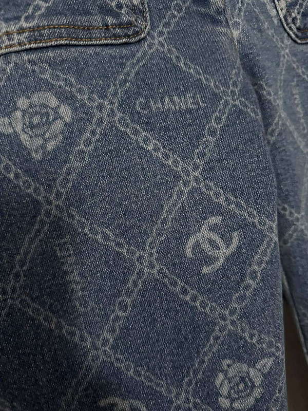 Chanel Women's Fashion Jeans C58812