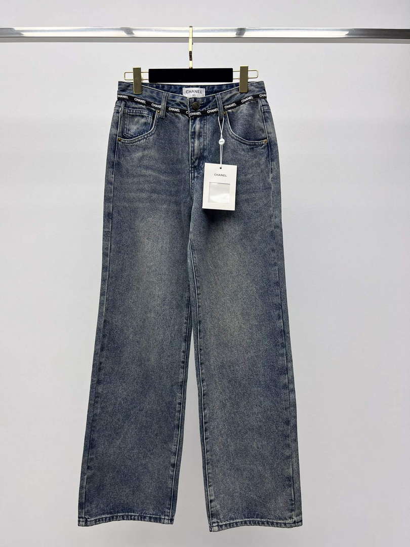 Chanel Women's Fashion Jeans C58814