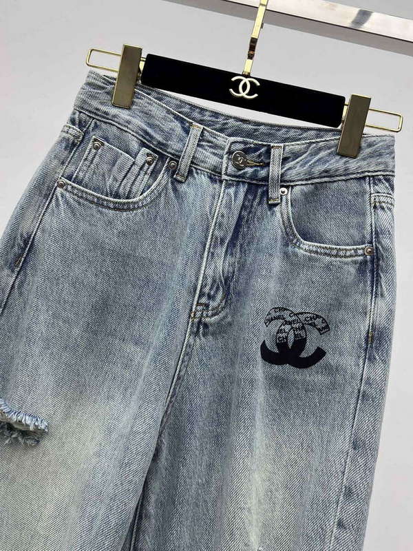Chanel Women's Fashion Jeans C58815