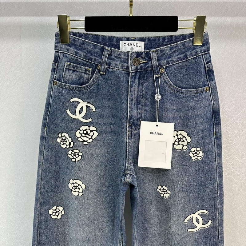Chanel Women's Fashion Jeans C58817