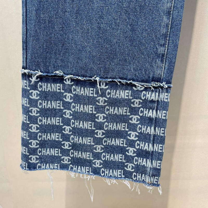Chanel Women's Fashion Jeans C58819