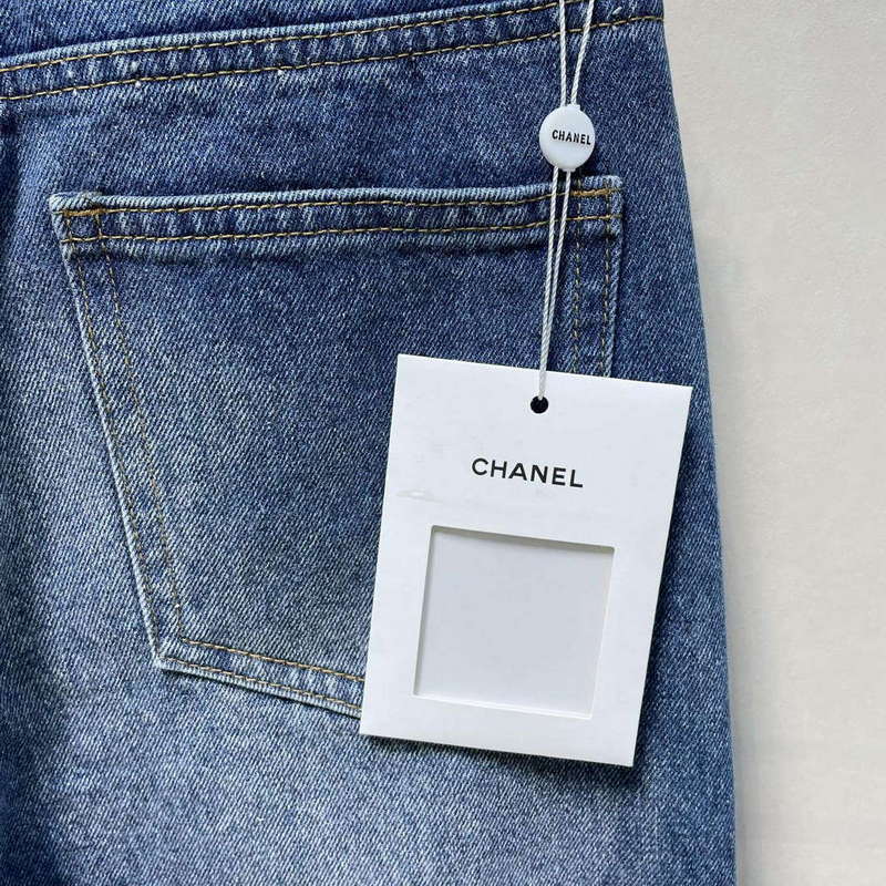 Chanel Women's Fashion Jeans C58819