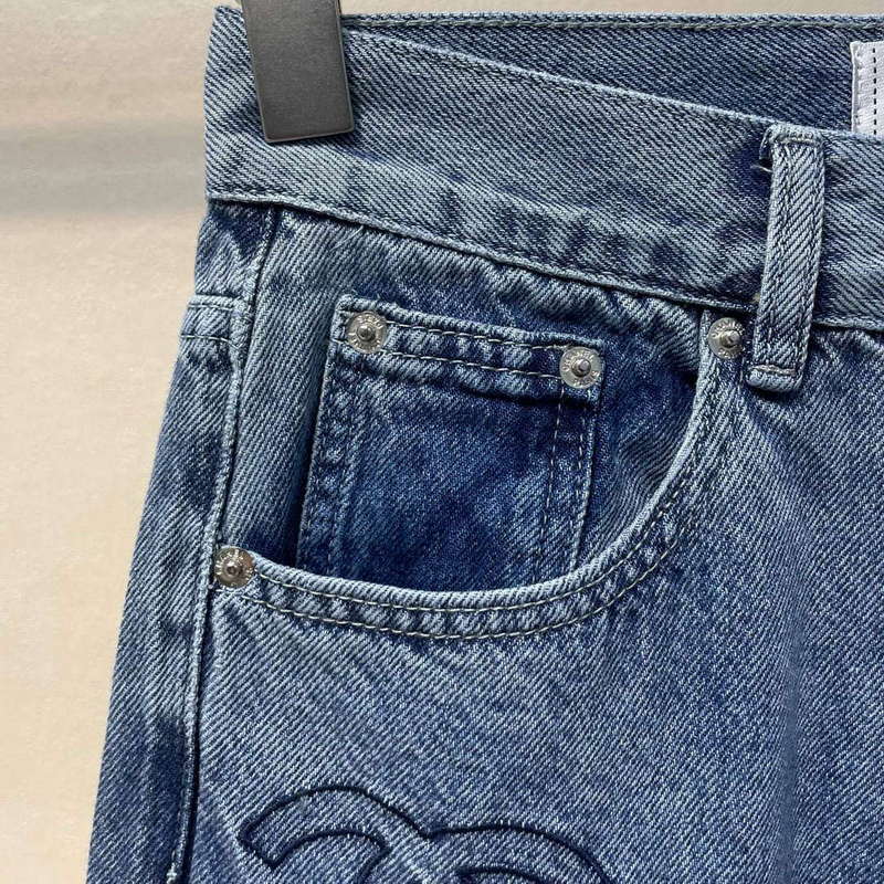 Chanel Women's Fashion Jeans C58820