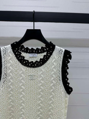 Chanel Women's Fashion Knitted T-shirt C81007 - S / White - View 3