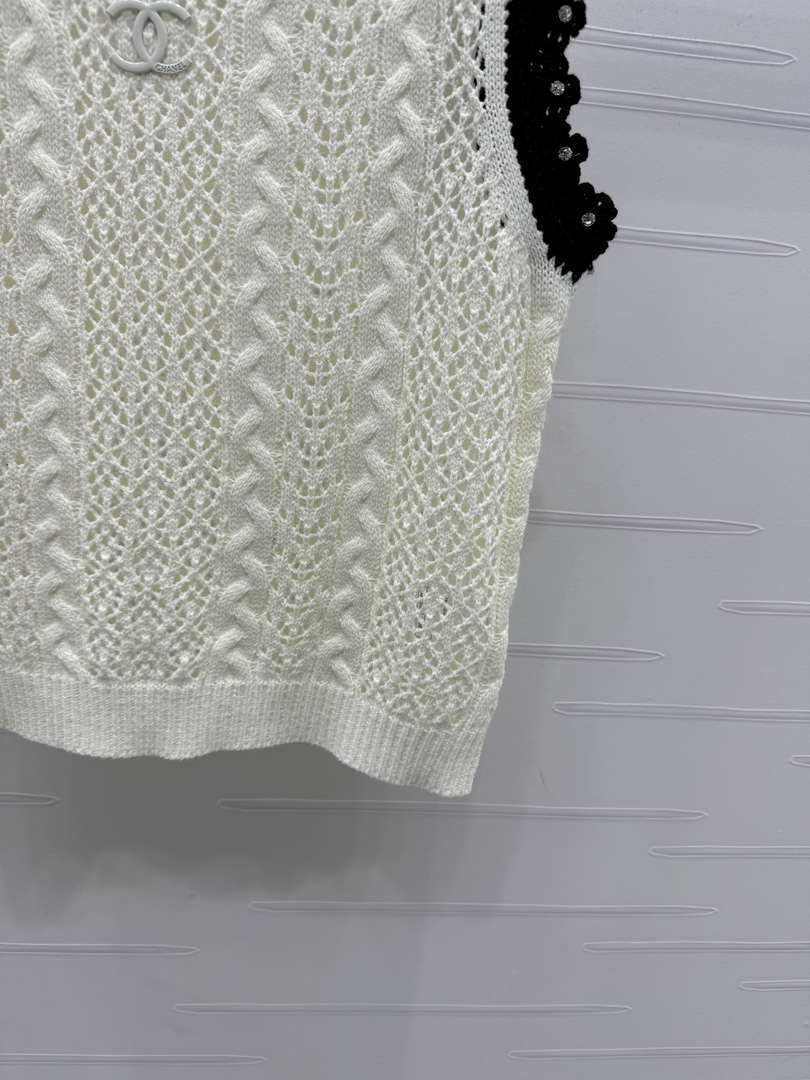 Chanel Women's Fashion Knitted T-shirt C81007