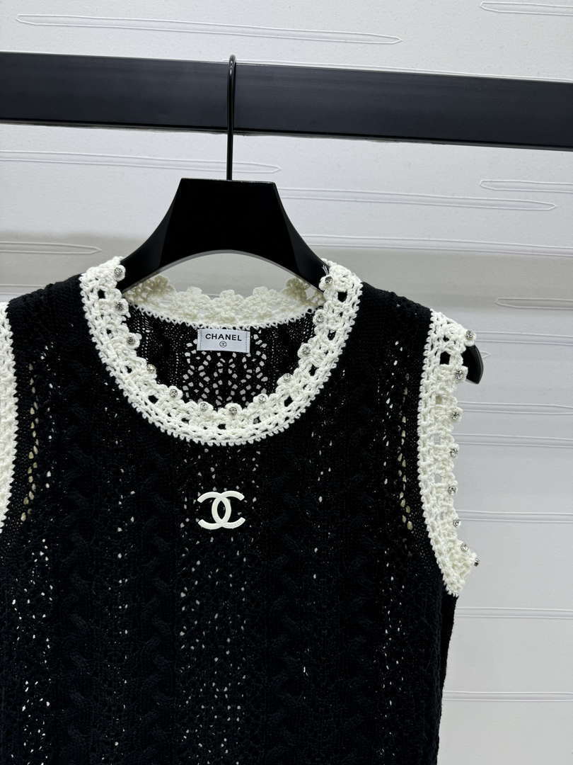 Chanel Women's Fashion Knitted T-shirt C81007