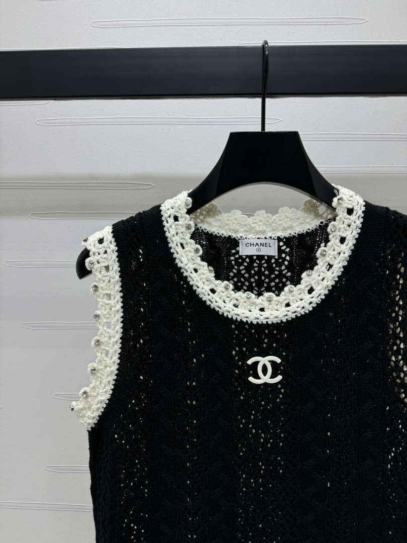 Chanel Women's Fashion Knitted T-shirt C81007