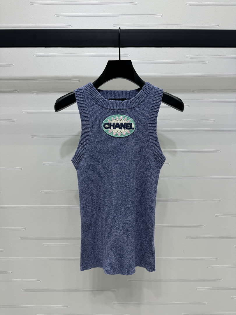 Chanel Women's Fashion Knitted T-shirt C81008