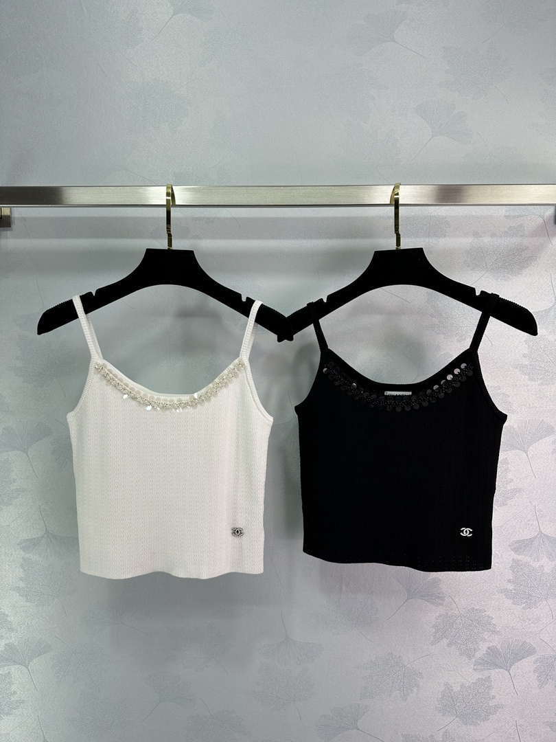 Chanel Women's Fashion Knitted T-shirt C81010