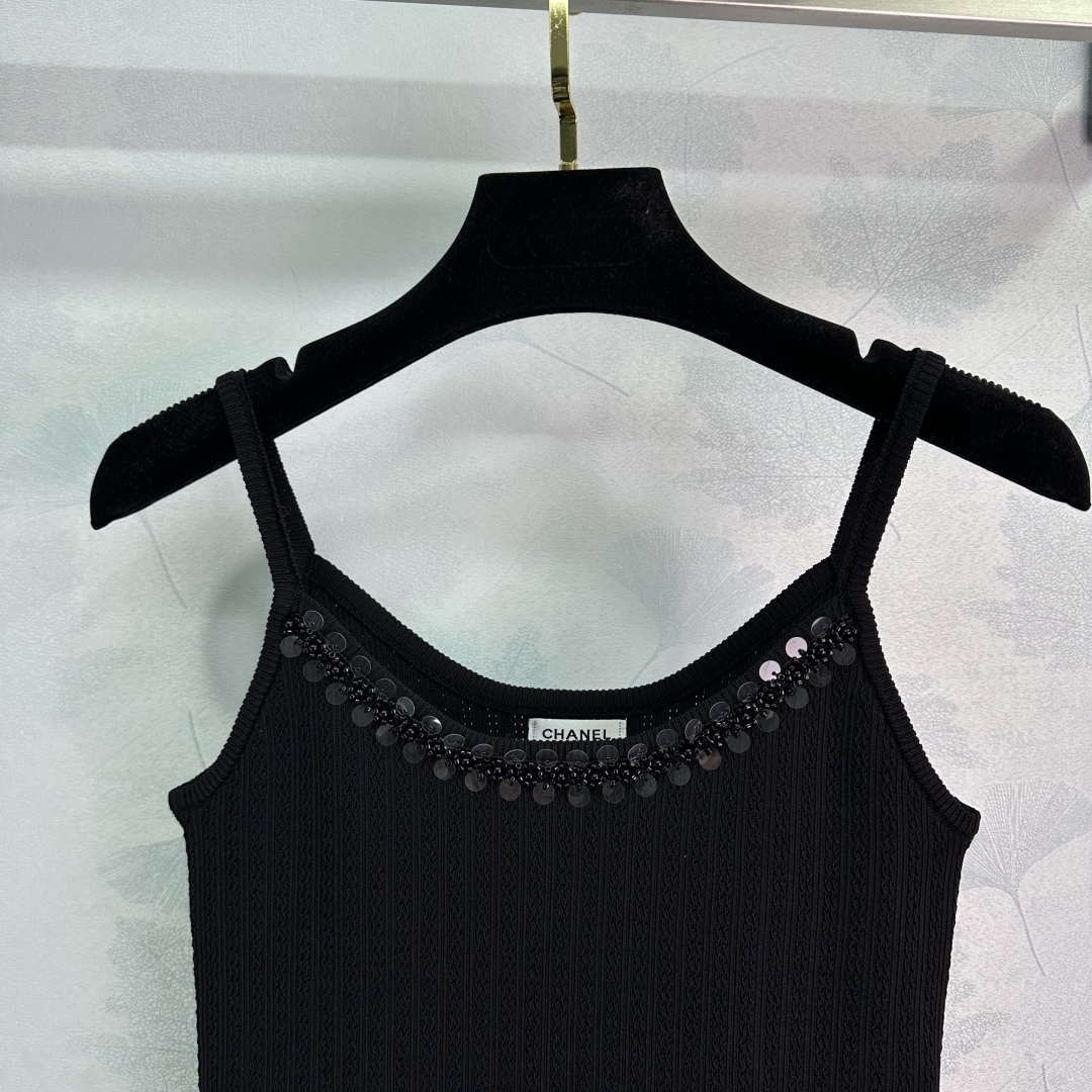Chanel Women's Fashion Knitted T-shirt C81010