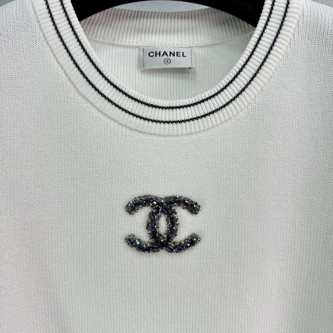 Chanel Women's Fashion Knitted T-shirt C81011