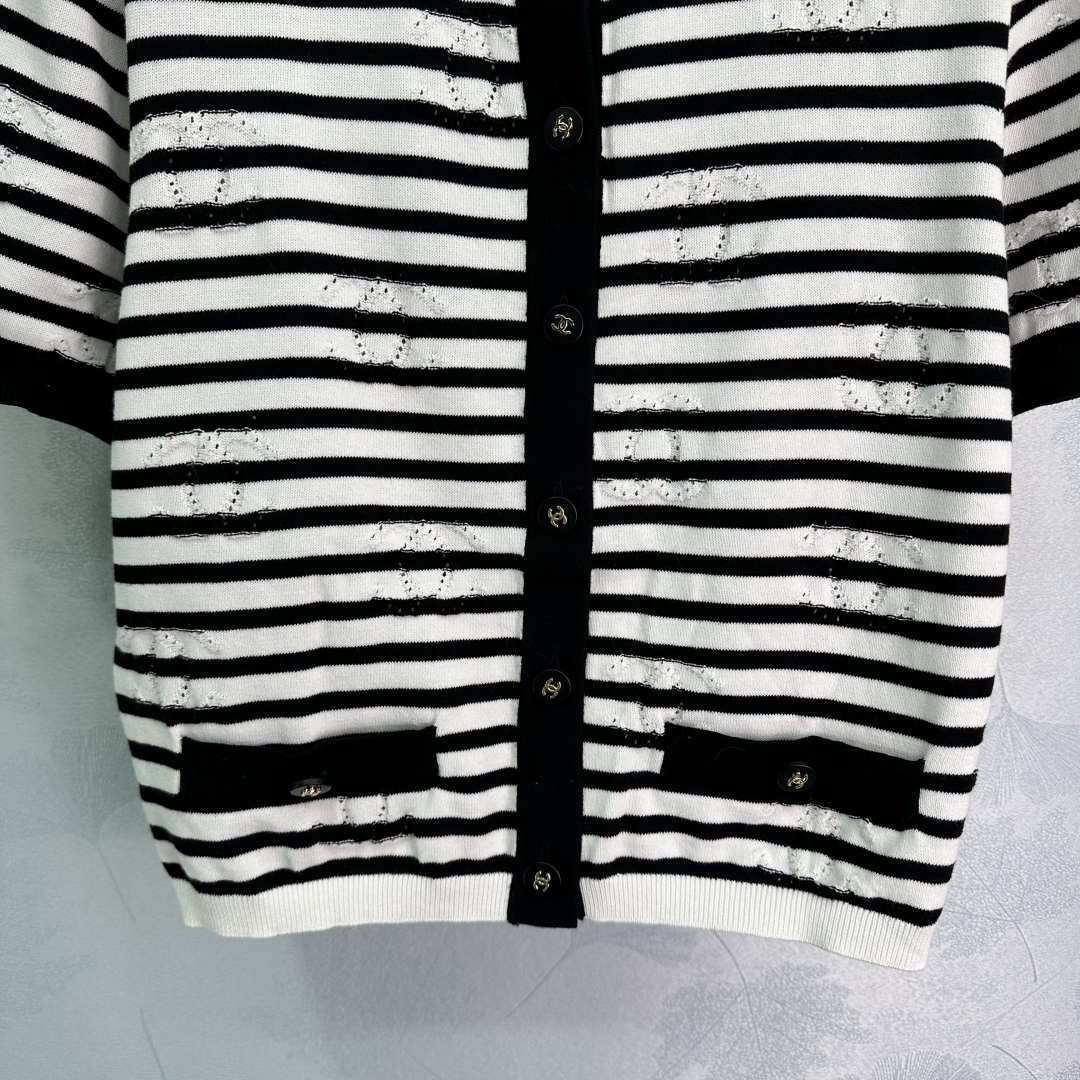 Chanel Women's Fashion Knitted T-shirt C81012