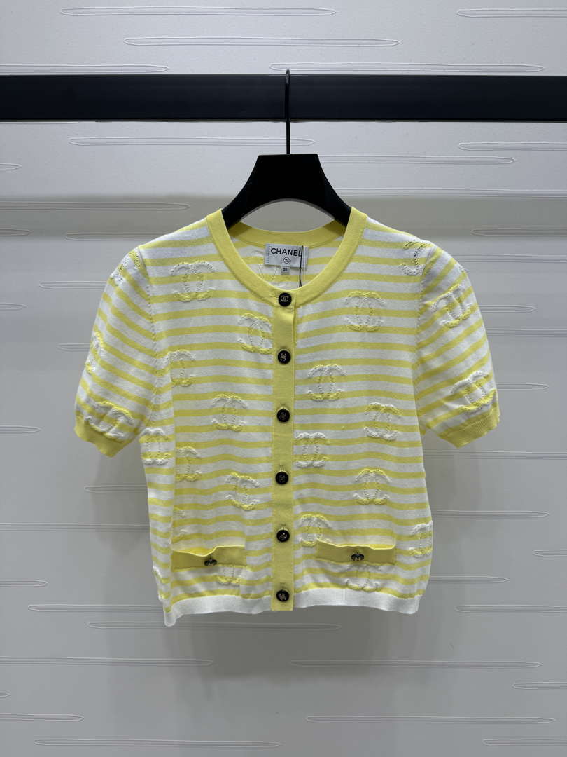 Chanel Women's Fashion Knitted T-shirt C81013