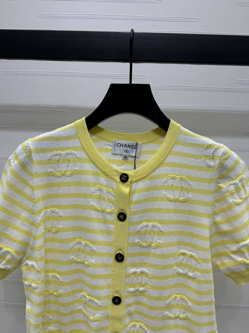 Chanel Women's Fashion Knitted T-shirt C81013