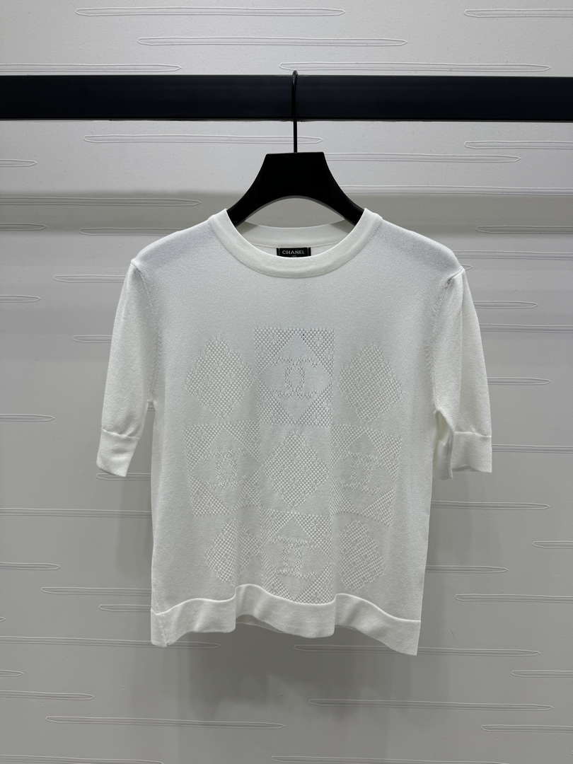 Chanel Women's Fashion Knitted T-shirt C81014