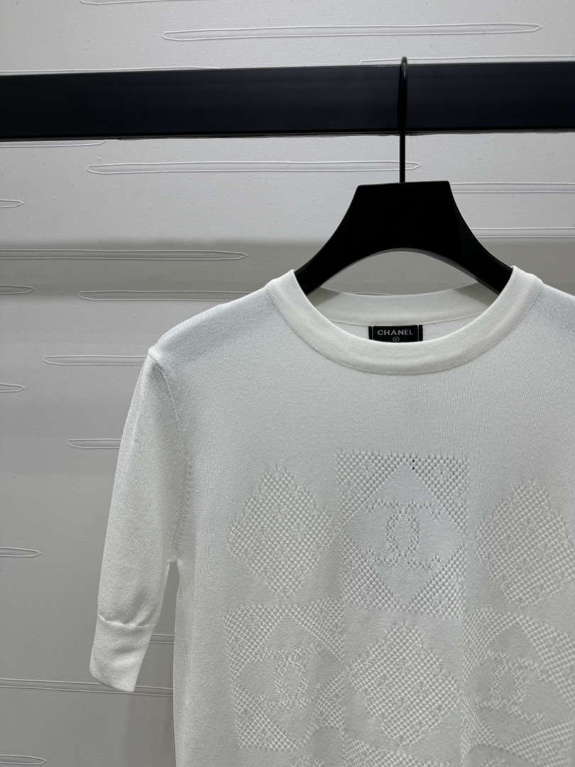 Chanel Women's Fashion Knitted T-shirt C81014 - S / White - View 4