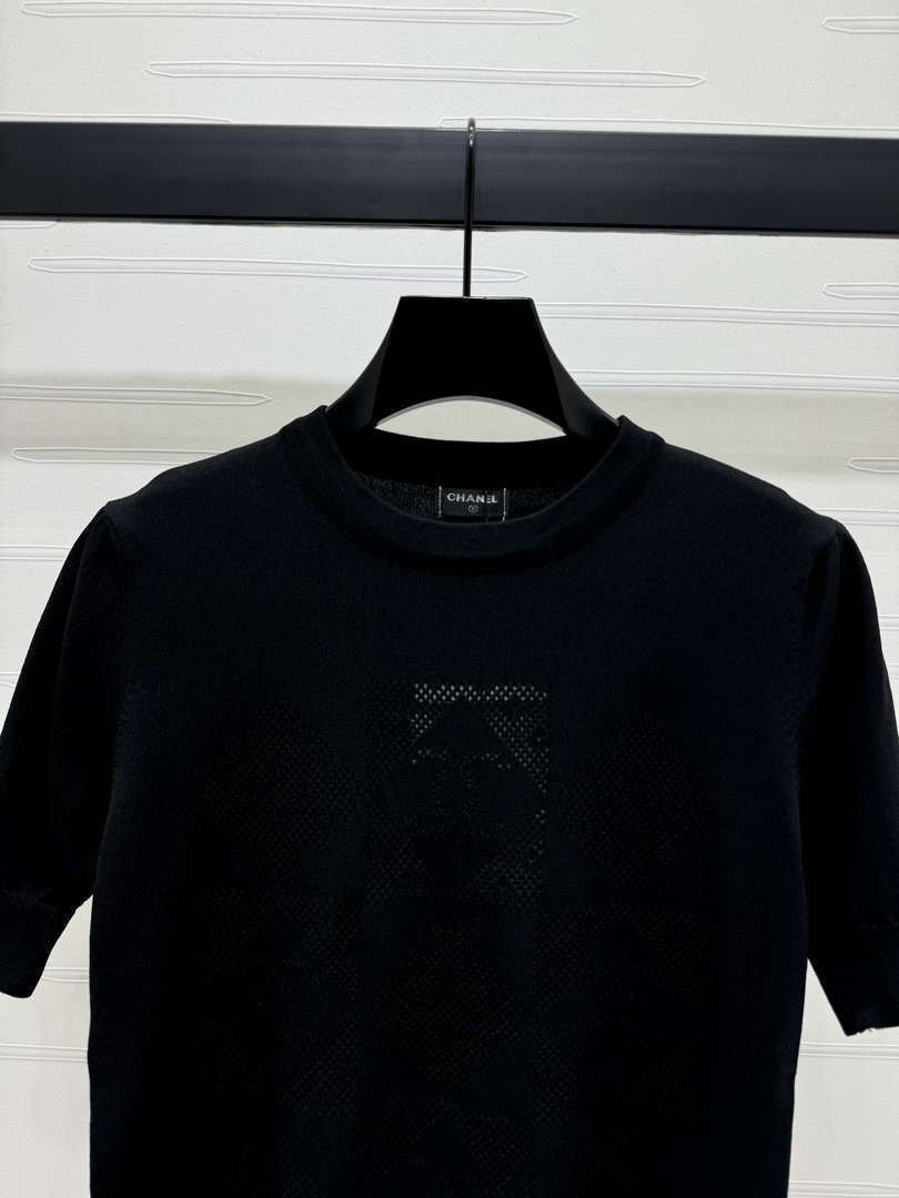 Chanel Women's Fashion Knitted T-shirt C81014