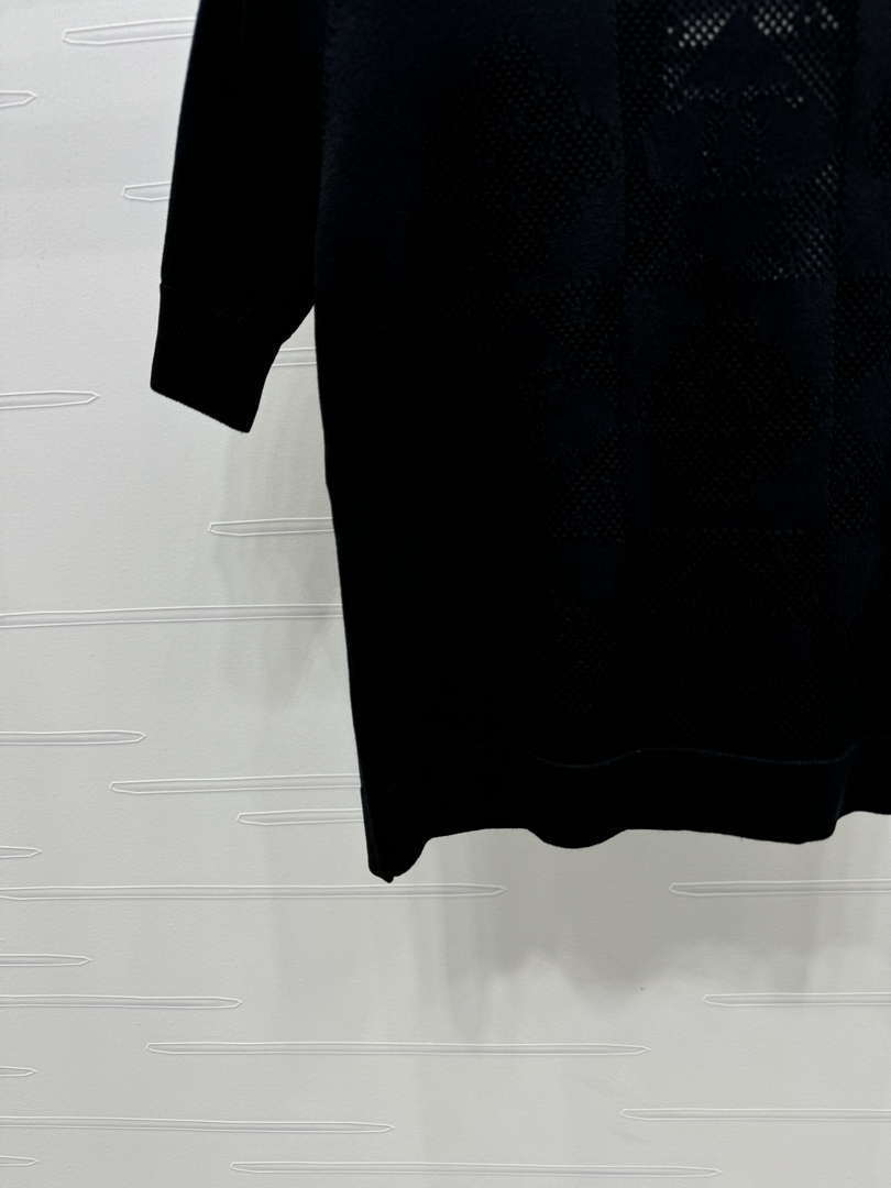Chanel Women's Fashion Knitted T-shirt C81014