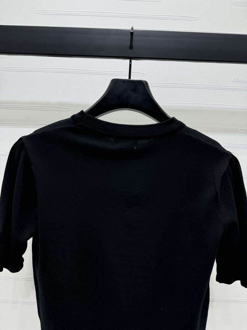 Chanel Women's Fashion Knitted T-shirt C81014
