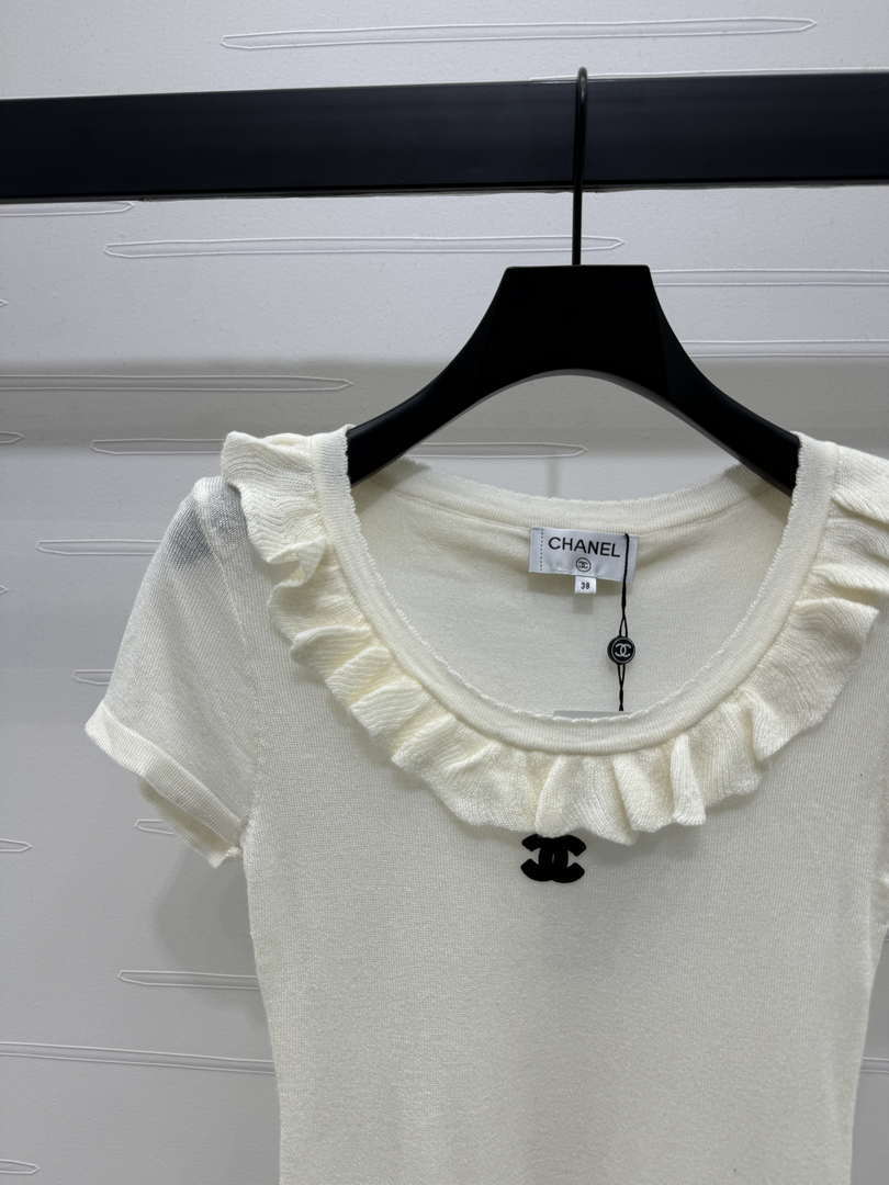 Chanel Women's Fashion Knitted T-shirt C81015