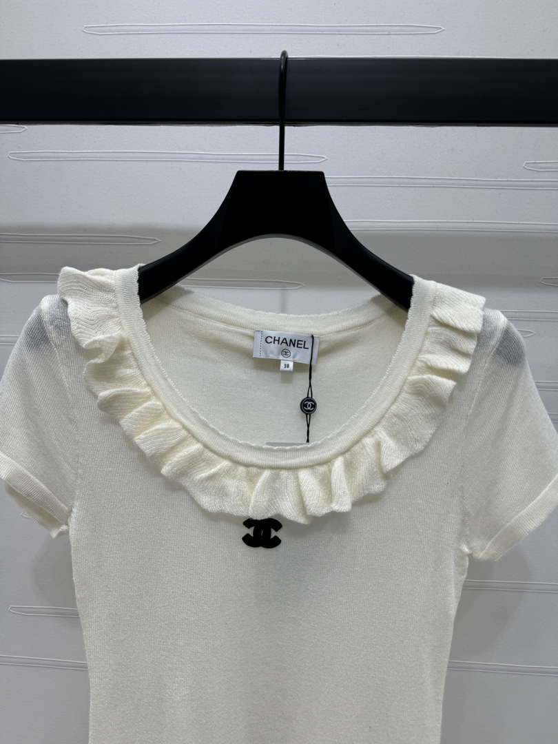 Chanel Women's Fashion Knitted T-shirt C81015