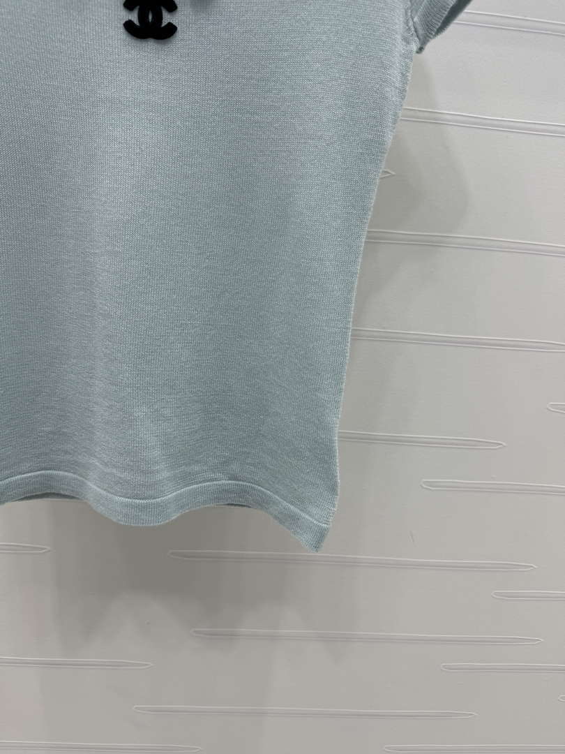 Chanel Women's Fashion Knitted T-shirt C81015