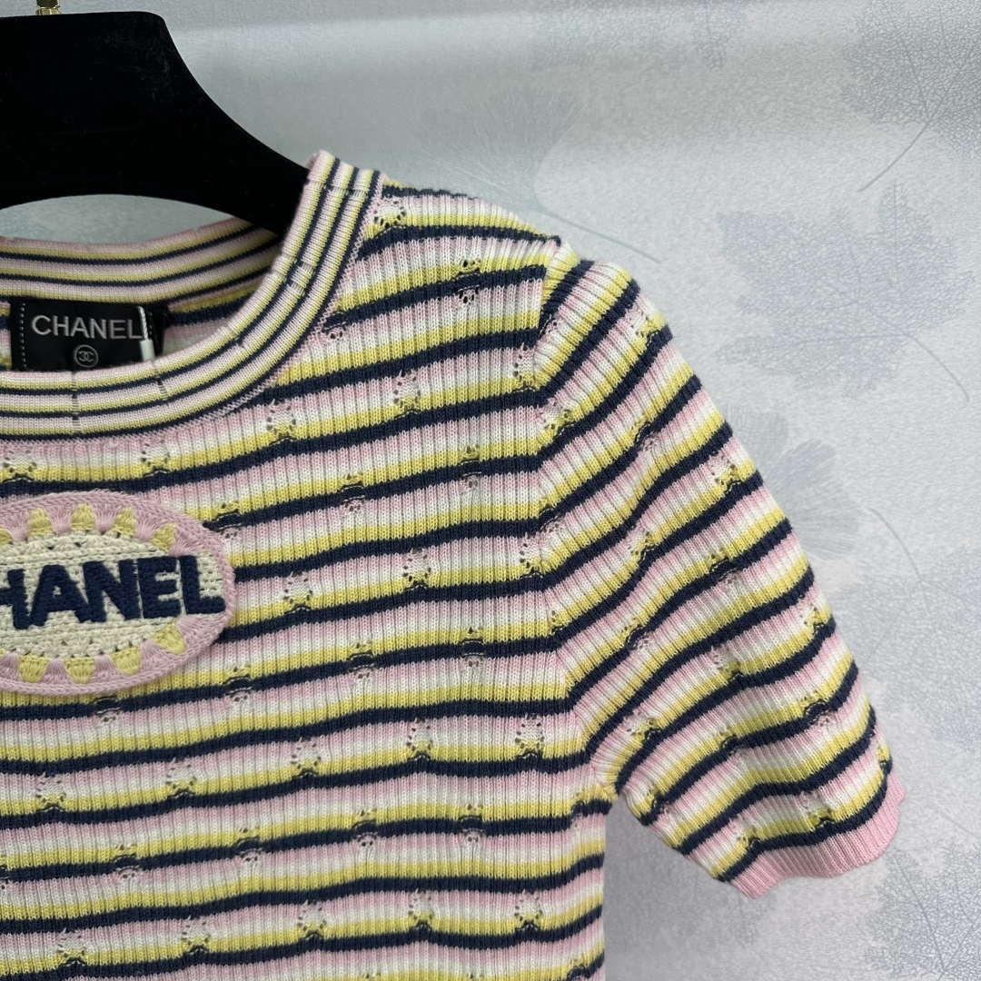 Chanel Women's Fashion Knitted T-shirt C81017