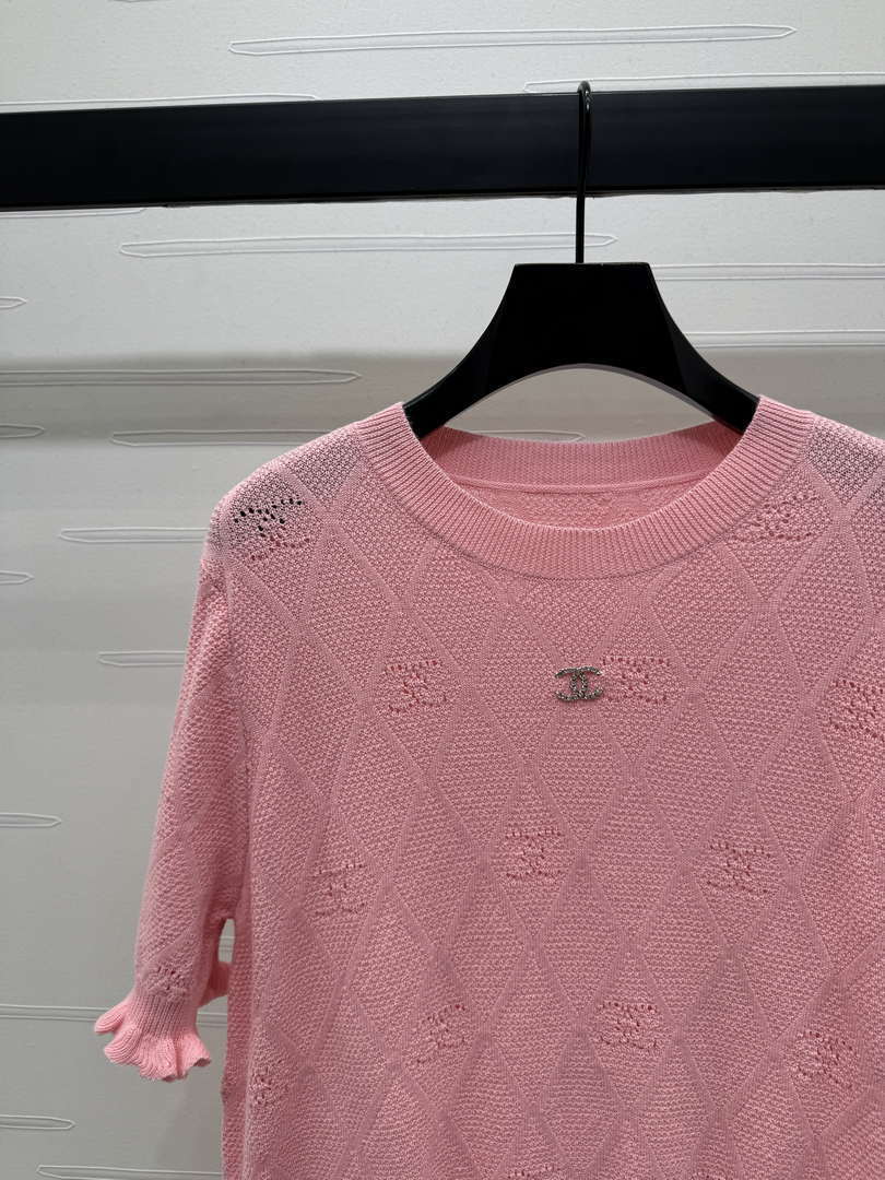 Chanel Women's Fashion Knitted T-shirt C81019
