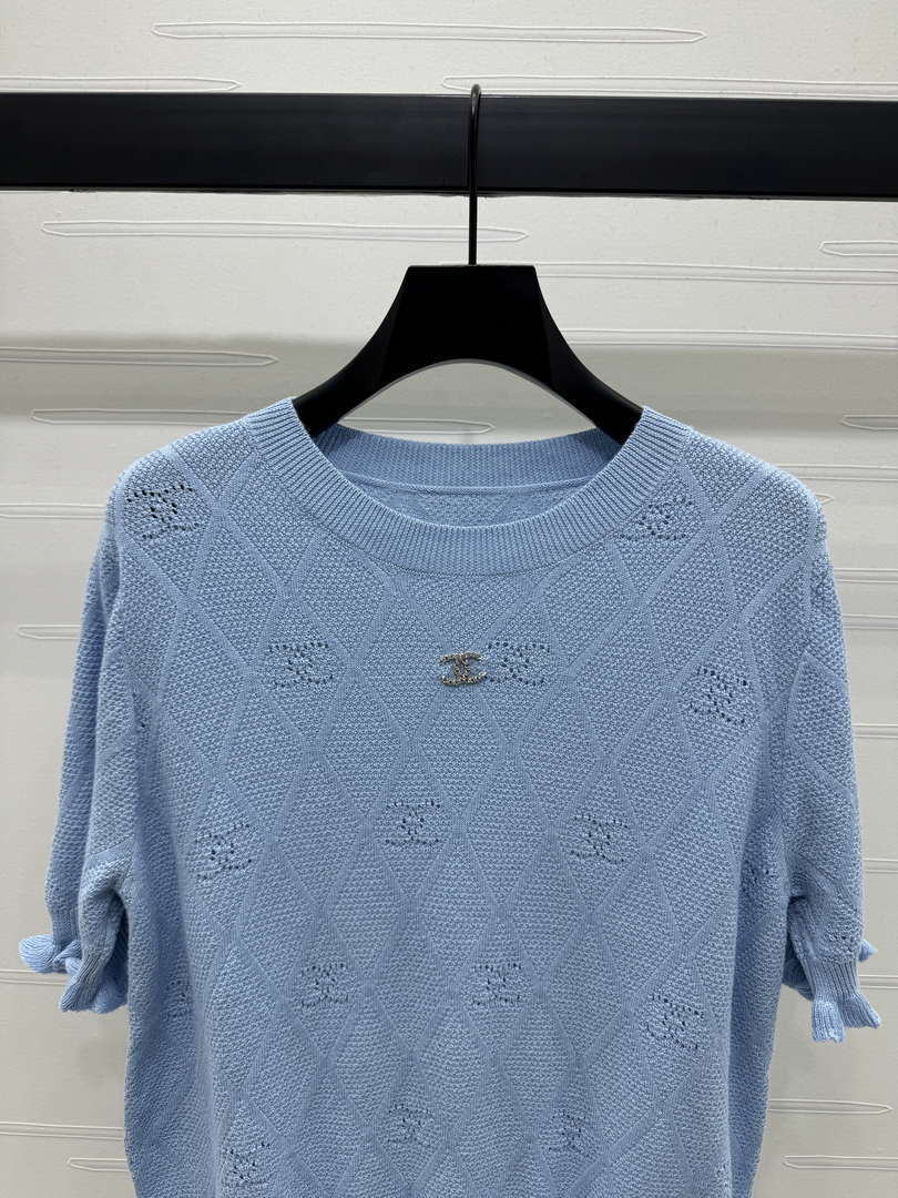 Chanel Women's Fashion Knitted T-shirt C81019