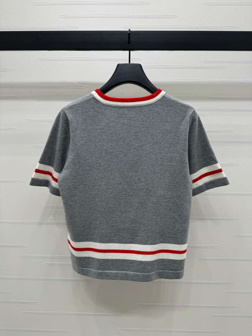 Chanel Women's Fashion Knitted T-shirt C81020