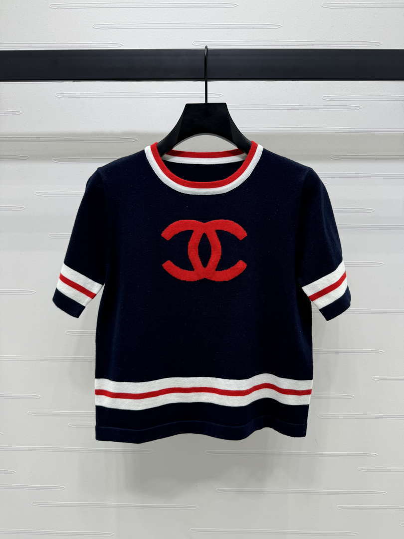 Chanel Women's Fashion Knitted T-shirt C81020