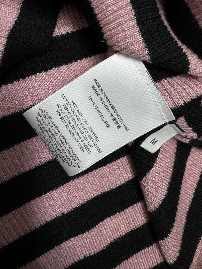 Chanel Women's Fashion Knitted T-shirt C81021