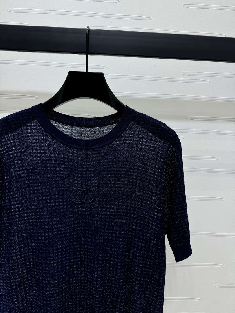 Chanel Women's Fashion Knitted T-shirt C81022